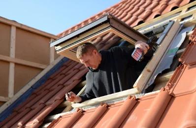 Pose de fenêtres de toit Velux à Sazos